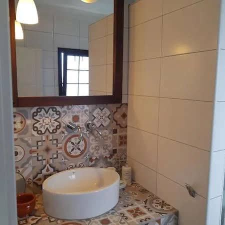 Casa Ti - Botanica Apartment